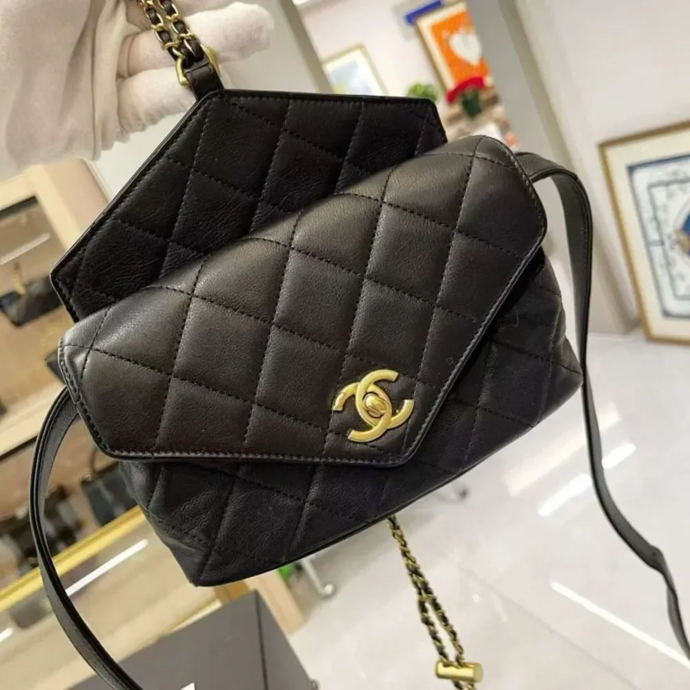 Chanel Women Pre-Loved Bag Very Good Condition